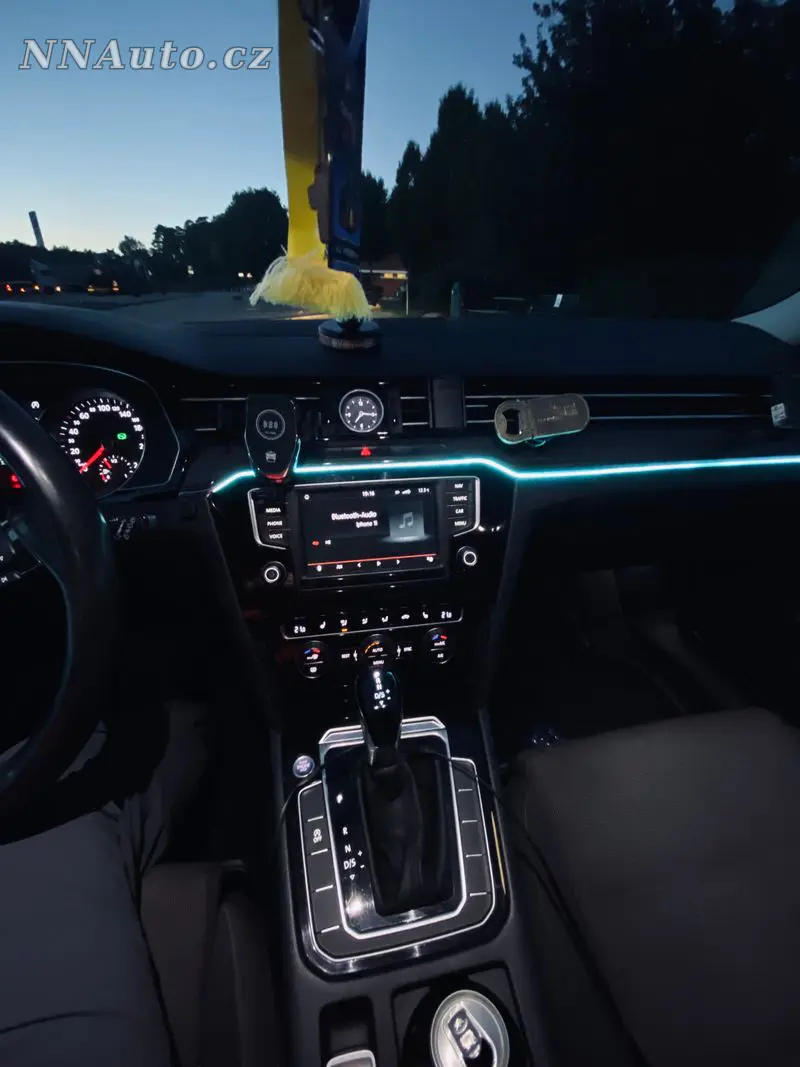 Volkswagen Passat – foto 2
