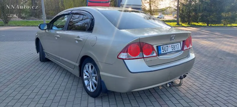 Honda Civic – foto 6