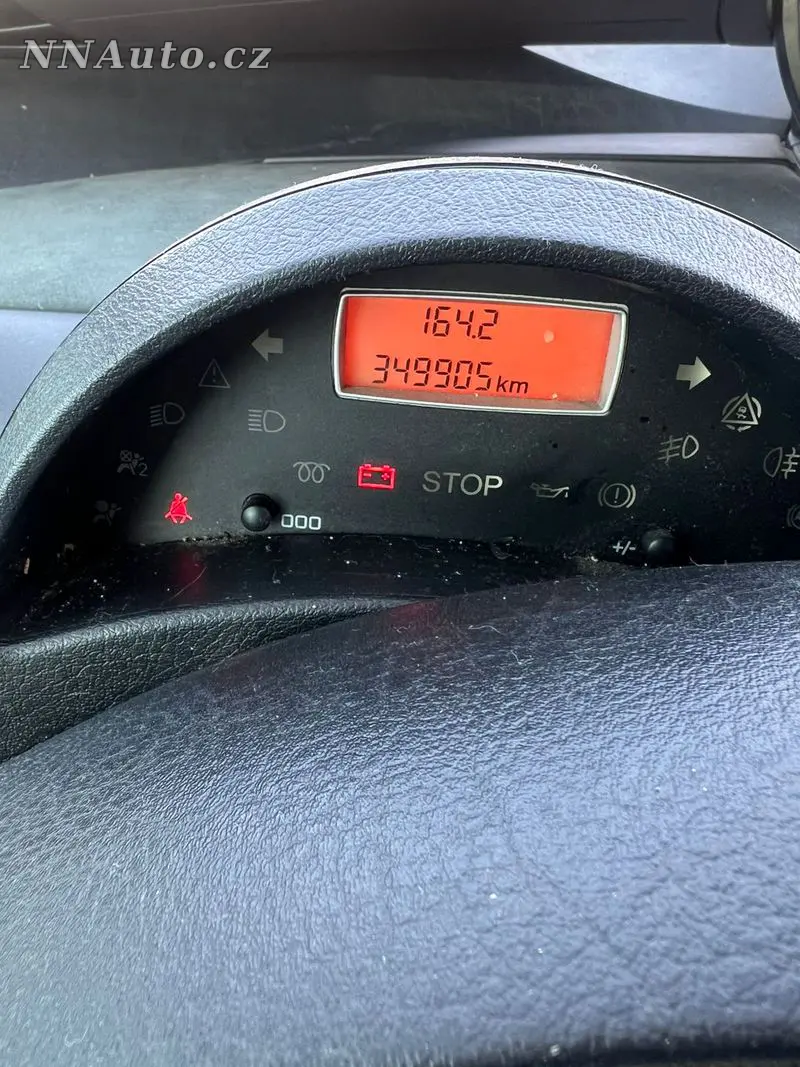 Peugeot E-2008 – foto 9