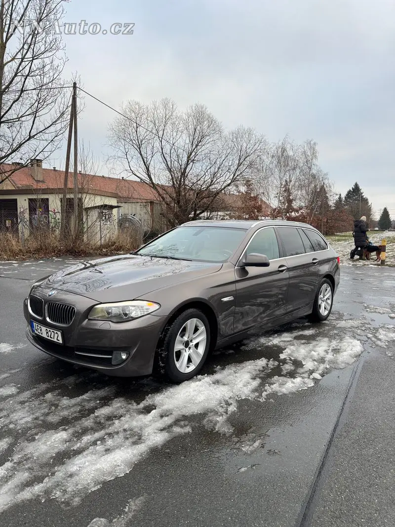 BMW 5-Series-Touring – foto 2