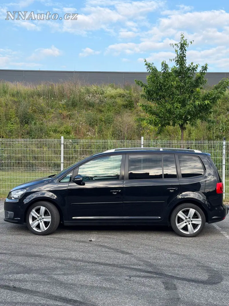 Volkswagen Touran – foto 10
