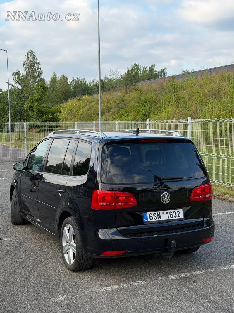 Volkswagen Touran – foto 5