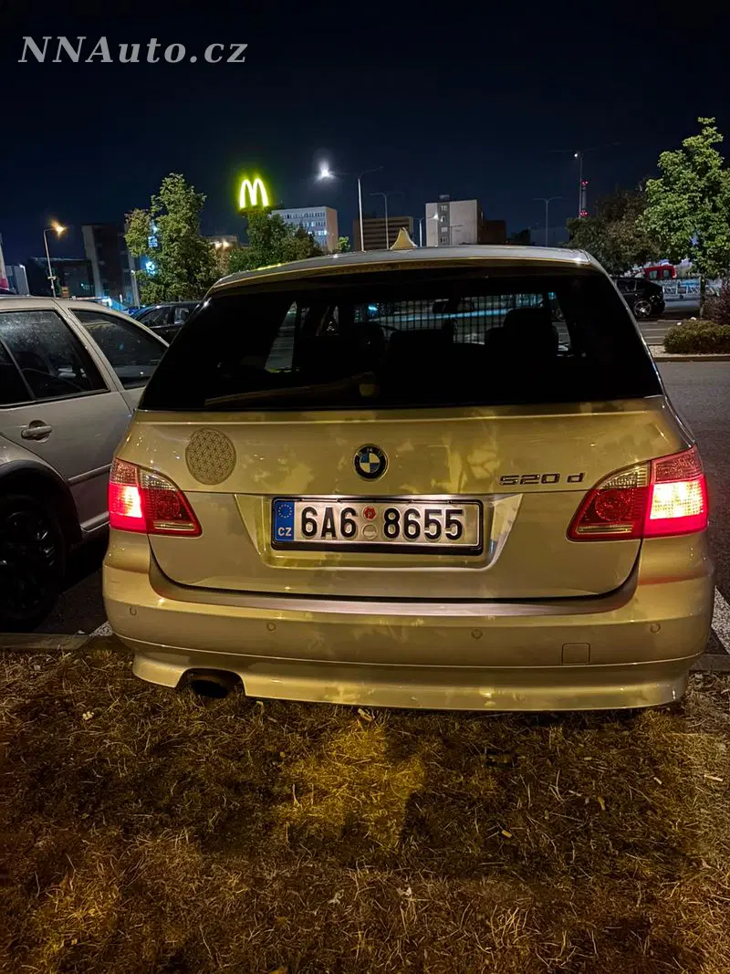 BMW 5 Series 2006 – fotografie vozu
