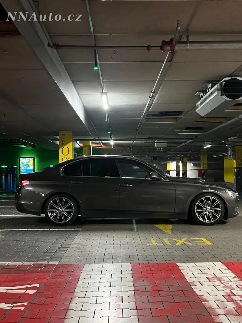 BMW 3-Series – foto 9