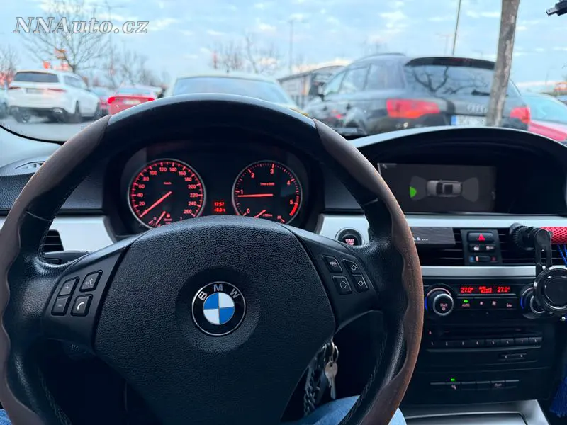BMW 3-Series-Touring – foto 7