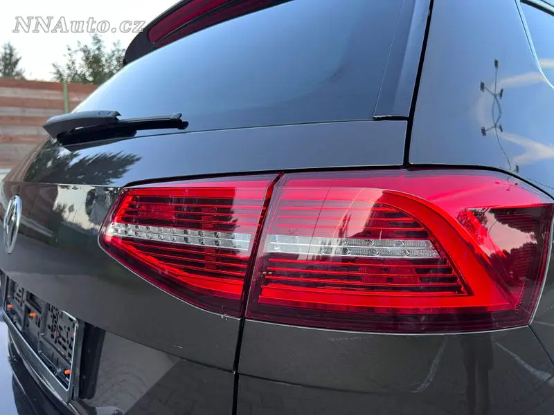 Volkswagen Passat – foto 8