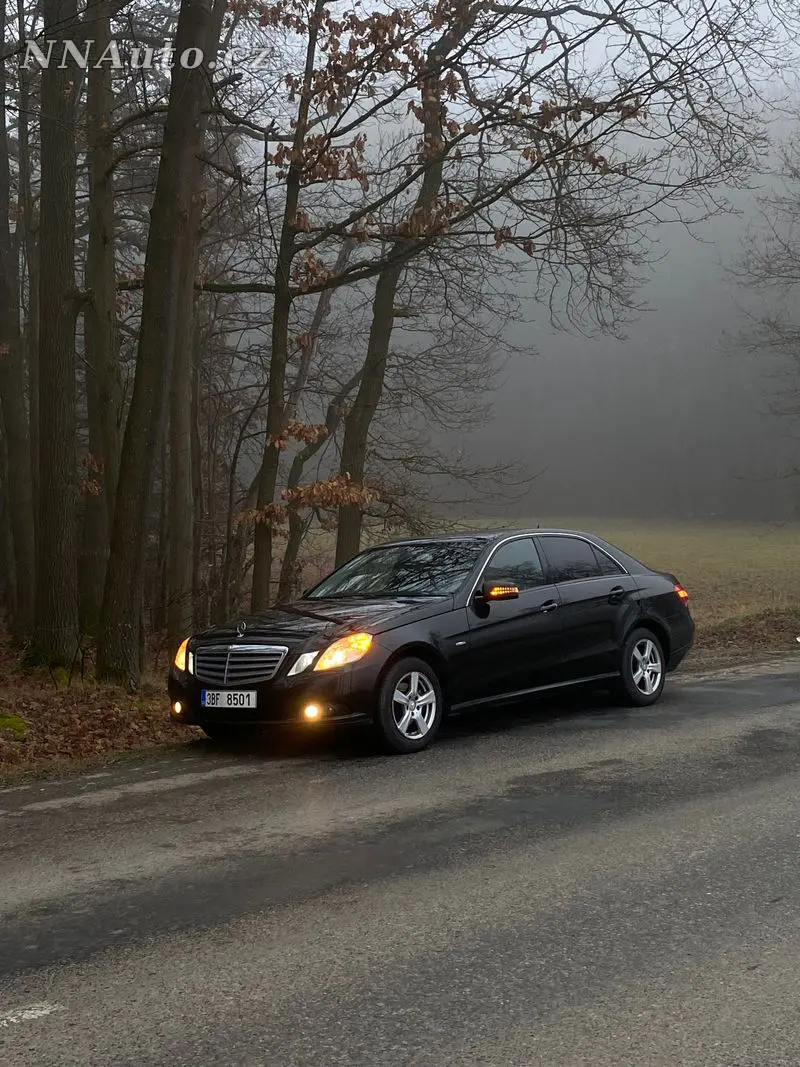 Mercedes-benz E-Class – foto 2