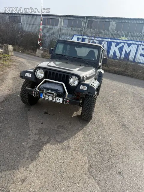 Jeep wrangler v6 4.0 automat