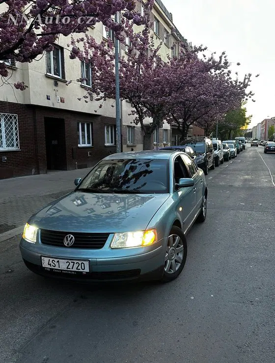 Volkswagen Passat 1999 na prodej – hlavní fotografie