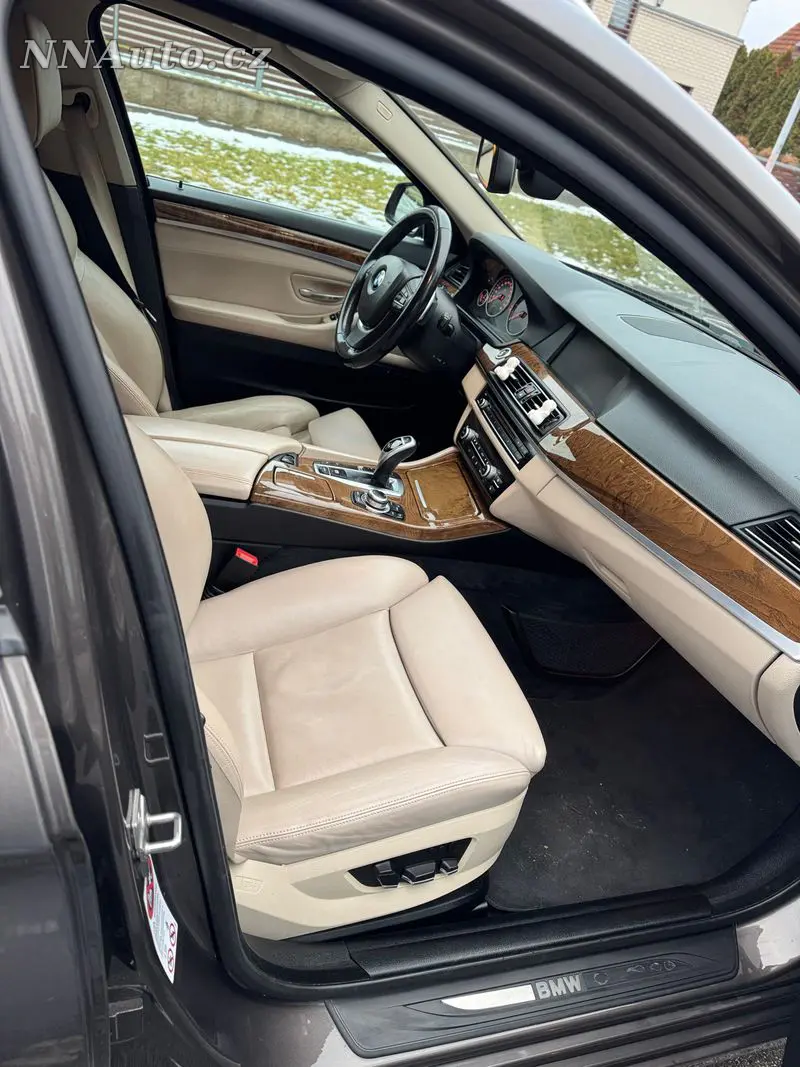 BMW 5-Series-Touring – foto 6