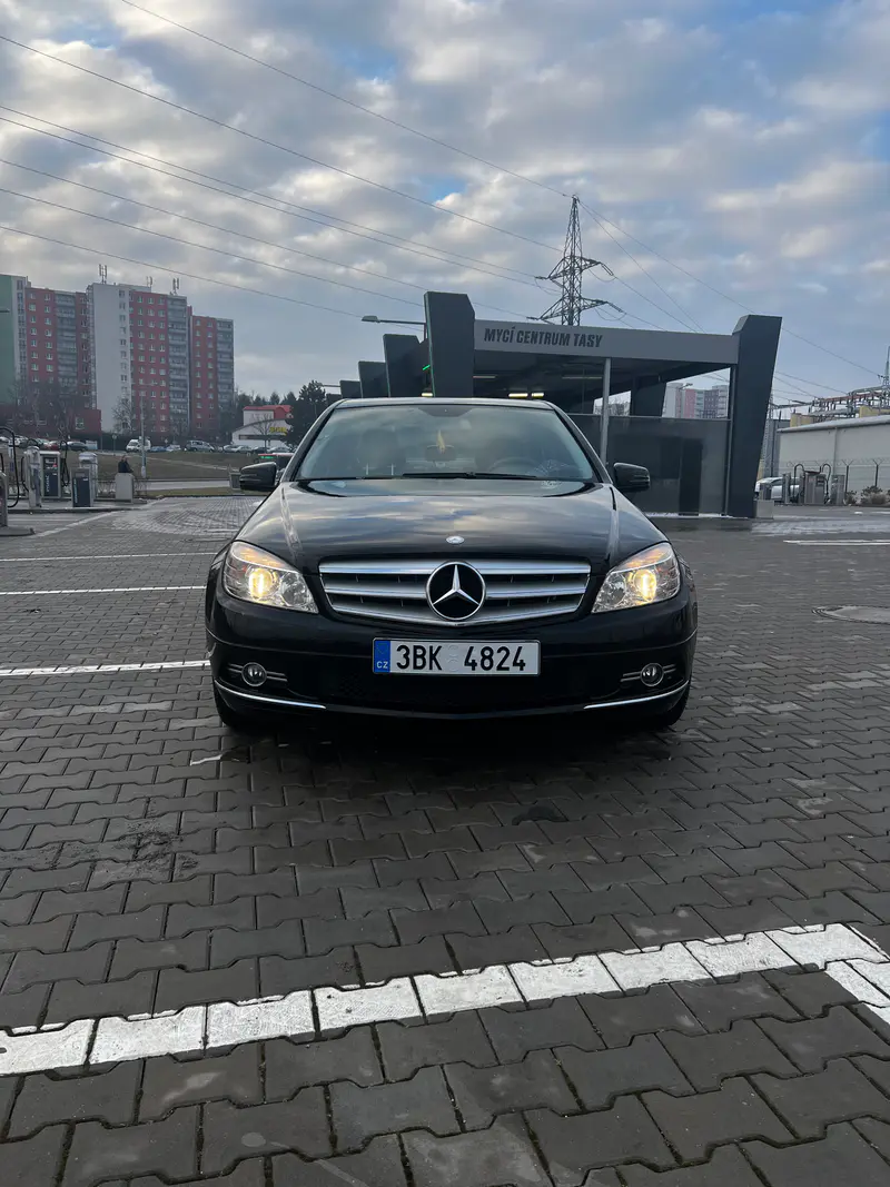 Mercedes-benz C-class 2009