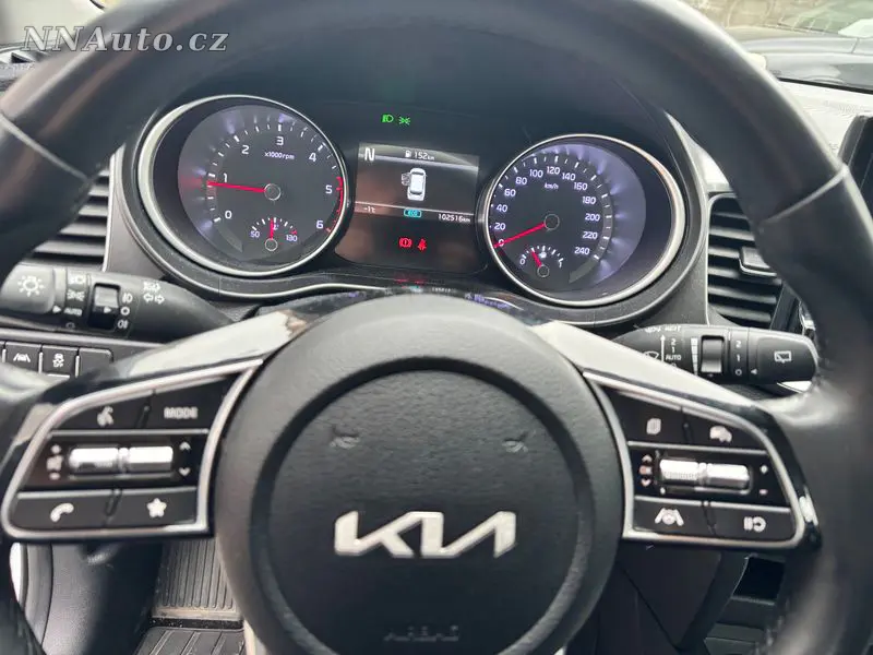 KIA Ceed – foto 9
