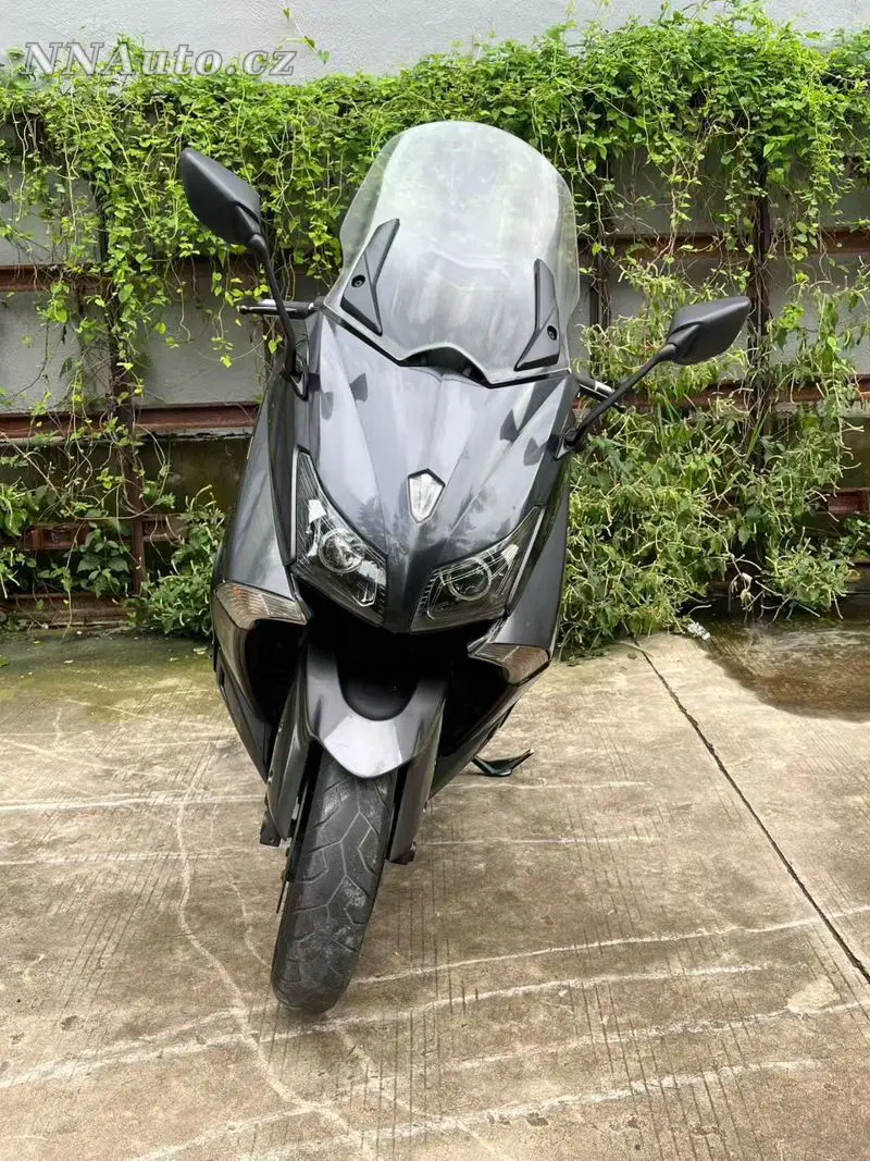 Yamaha Tmax 560 2025 – fotografie vozu