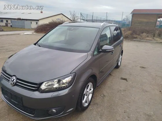 Volkswagen Touran 2014 na prodej – hlavní fotografie