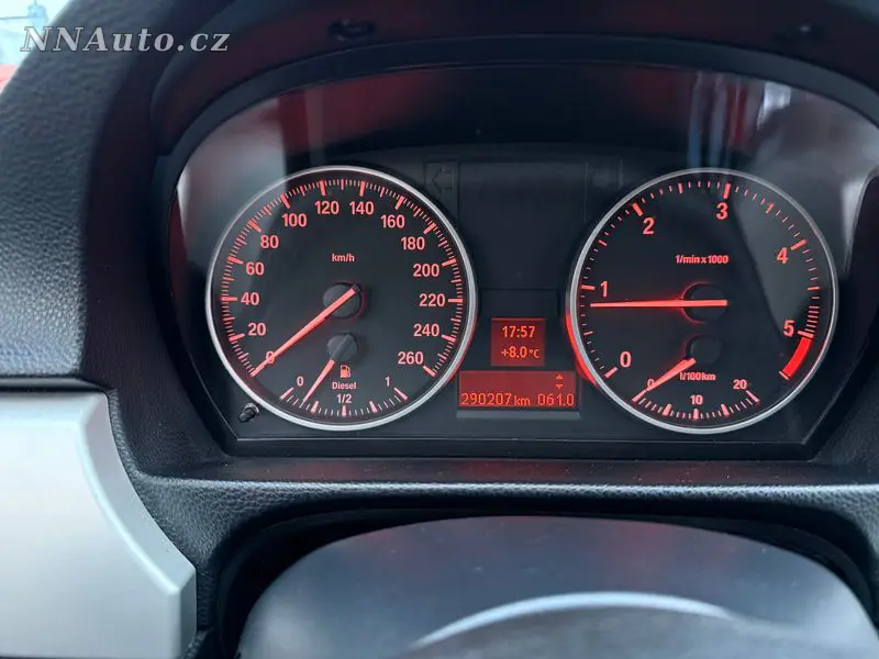 BMW 3-Series-Touring – foto 8
