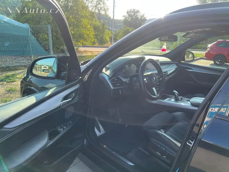 BMW X5 2016 – fotografie vozu