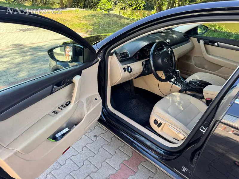 Volkswagen Passat 2013 – fotografie vozu