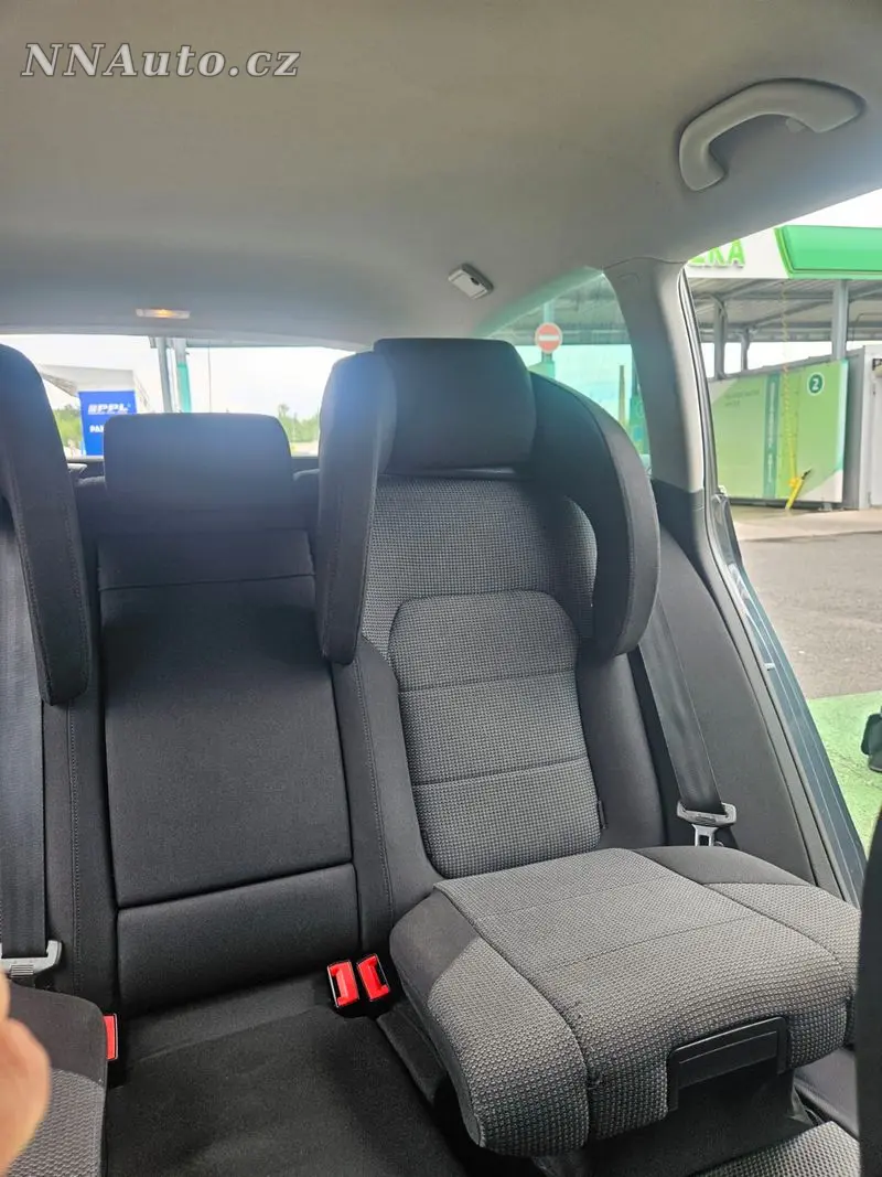 Volkswagen Passat – foto 4
