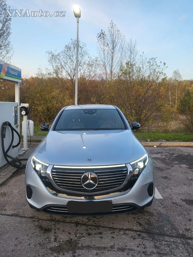 Mercedes-benz Eqc – foto 1