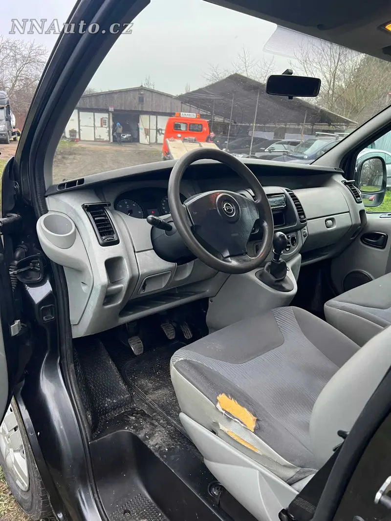 Opel Vivaro – foto 6