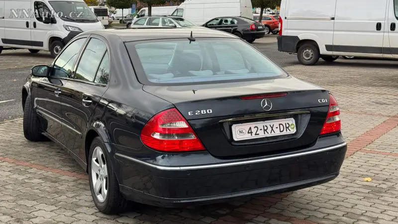 Mercedes-benz E-Class – foto 4