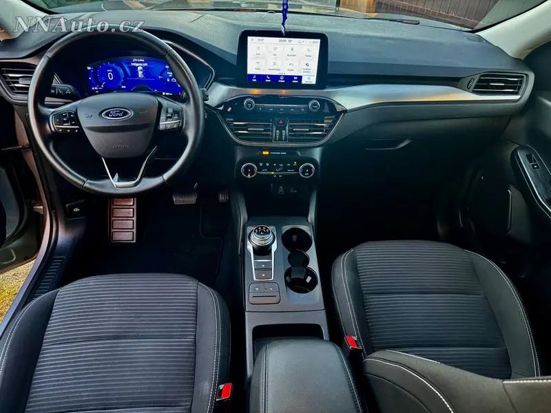 Ford Kuga – foto 10