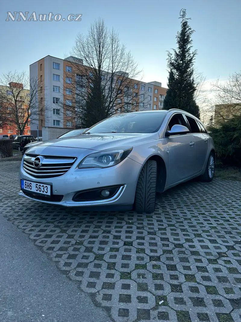 Opel Insignia 2013 – fotografie vozu