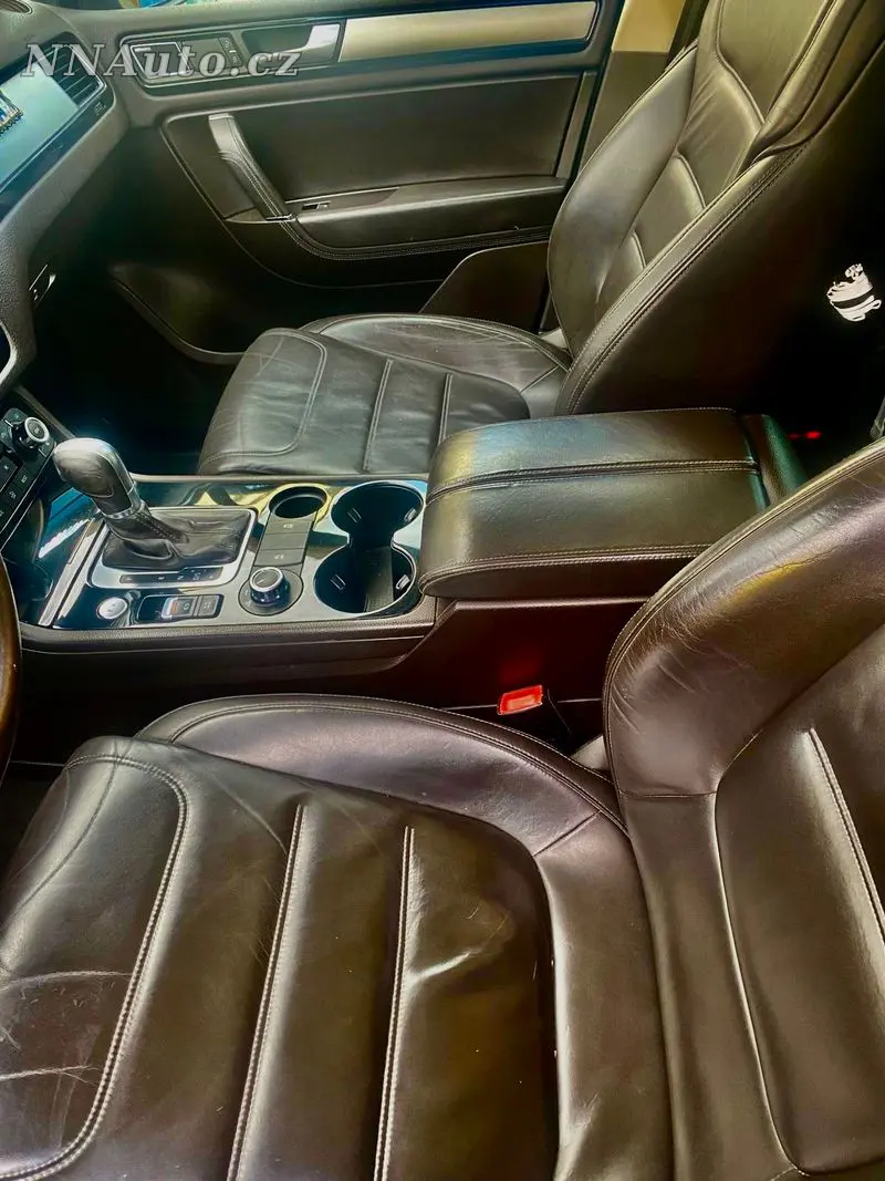 Volkswagen Touareg – foto 8