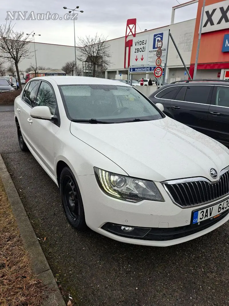 Skoda Superb – foto 2