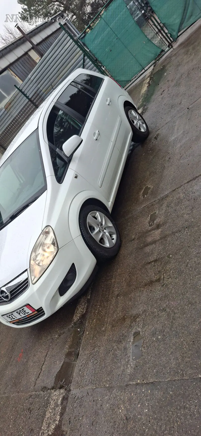 Opel Zafira – foto 2