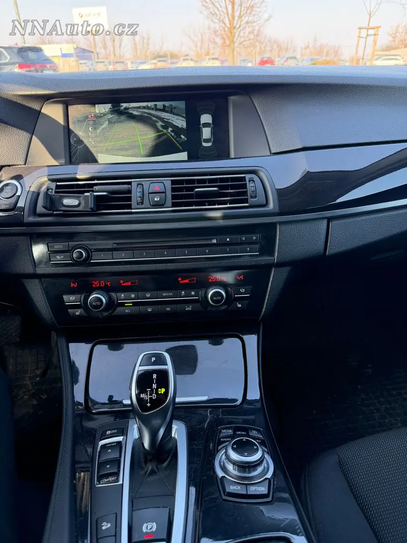 BMW 5-Series – foto 6