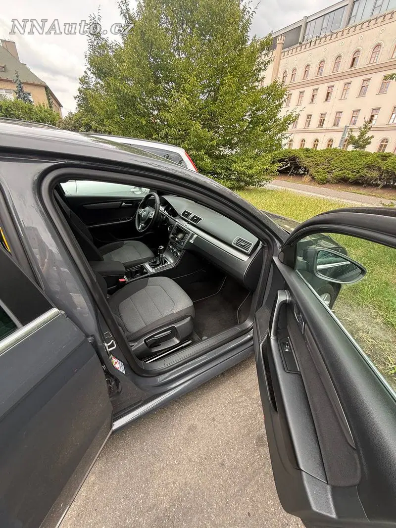 Volkswagen Passat 2013 – fotografie vozu