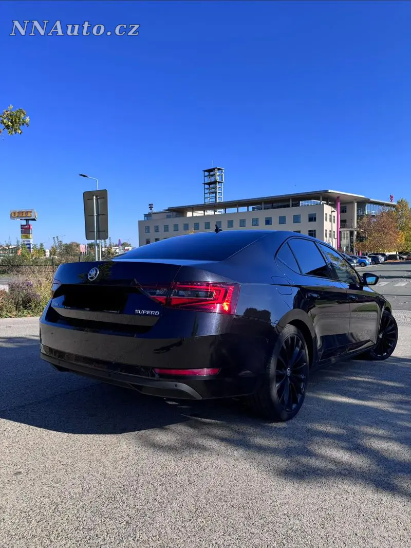 Skoda Superb – foto 2