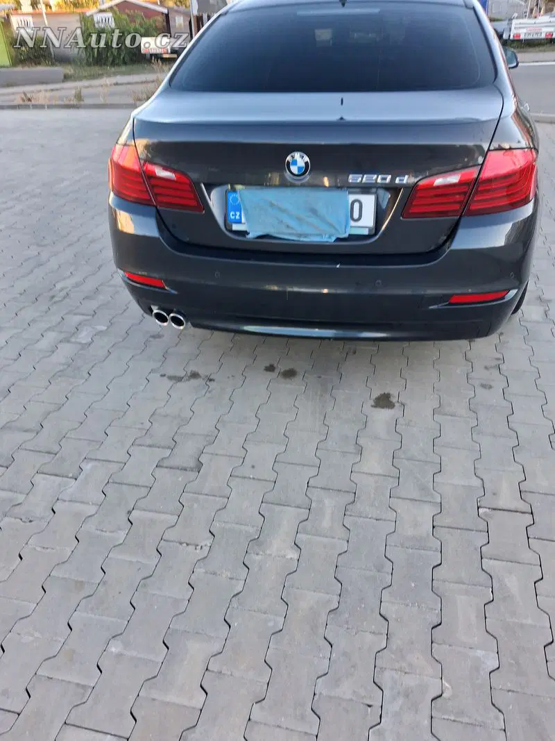 BMW 5 Series 2014 – fotografie vozu