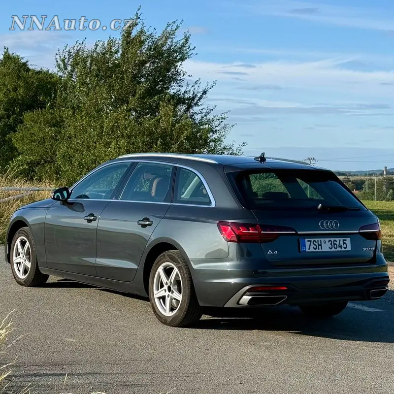 Audi A4 2021 – fotografie vozu