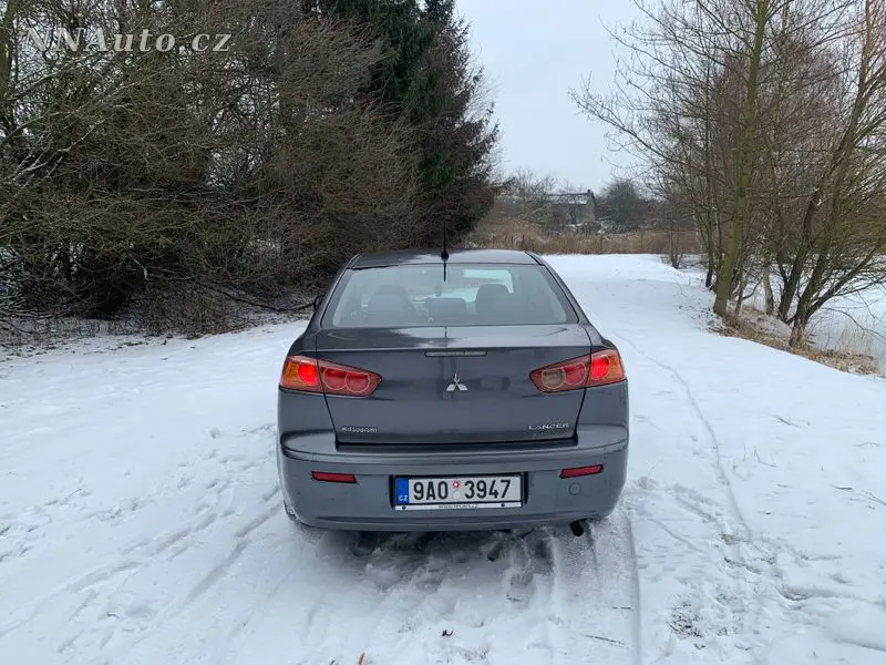 Mitsubishi Lancer – foto 5