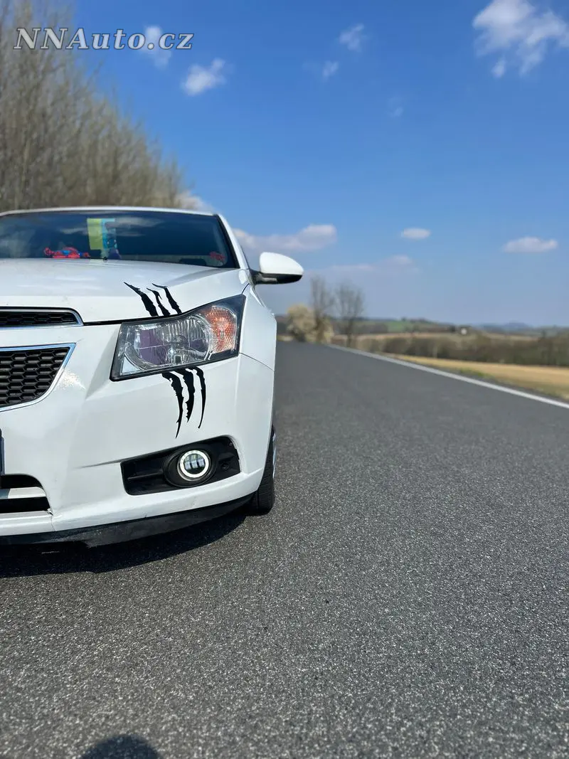 Chevrolet Cruze – foto 4