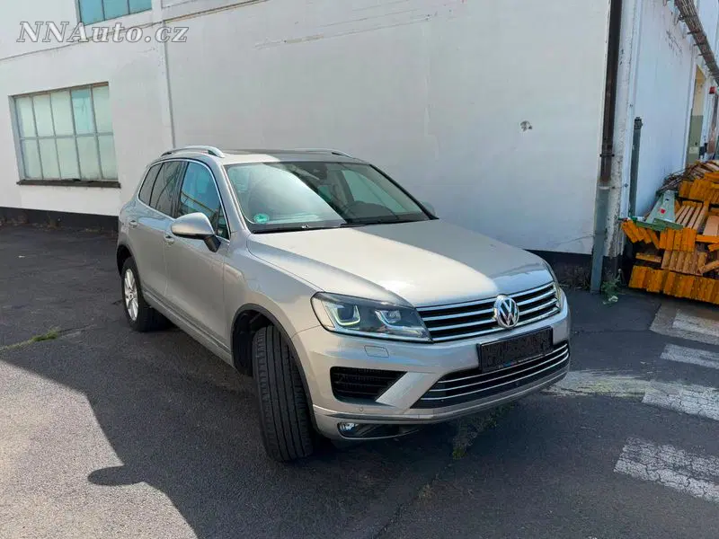 Volkswagen Touareg 2016 – fotografie vozu