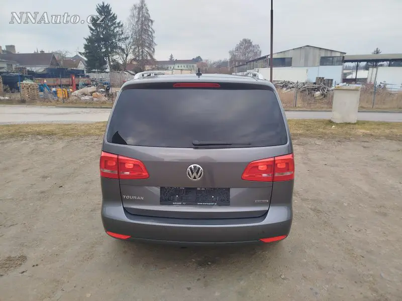 Volkswagen Touran – foto 4