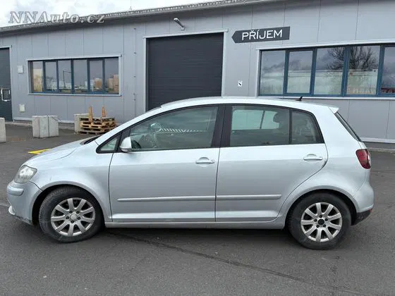 Volkswagen Golf 2006 na prodej – hlavní fotografie