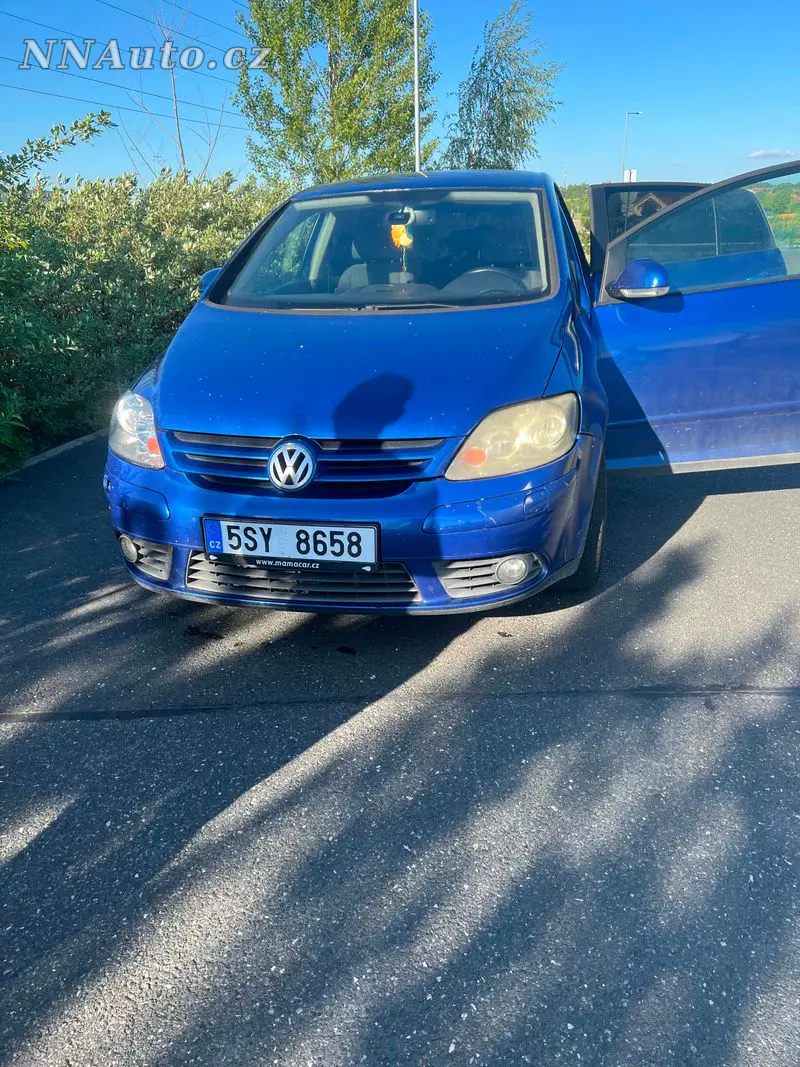 Volkswagen Golf 2005 – fotografie vozu
