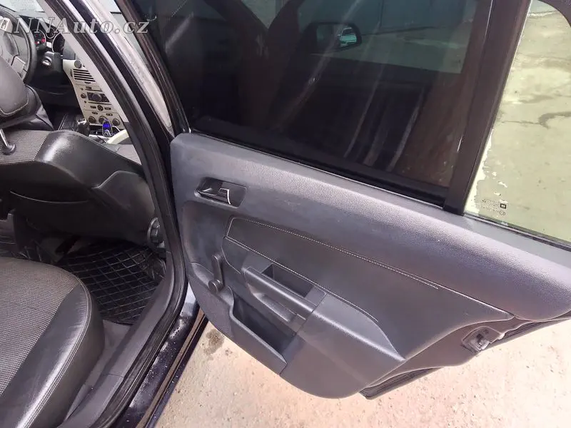 Opel Astra – foto 7