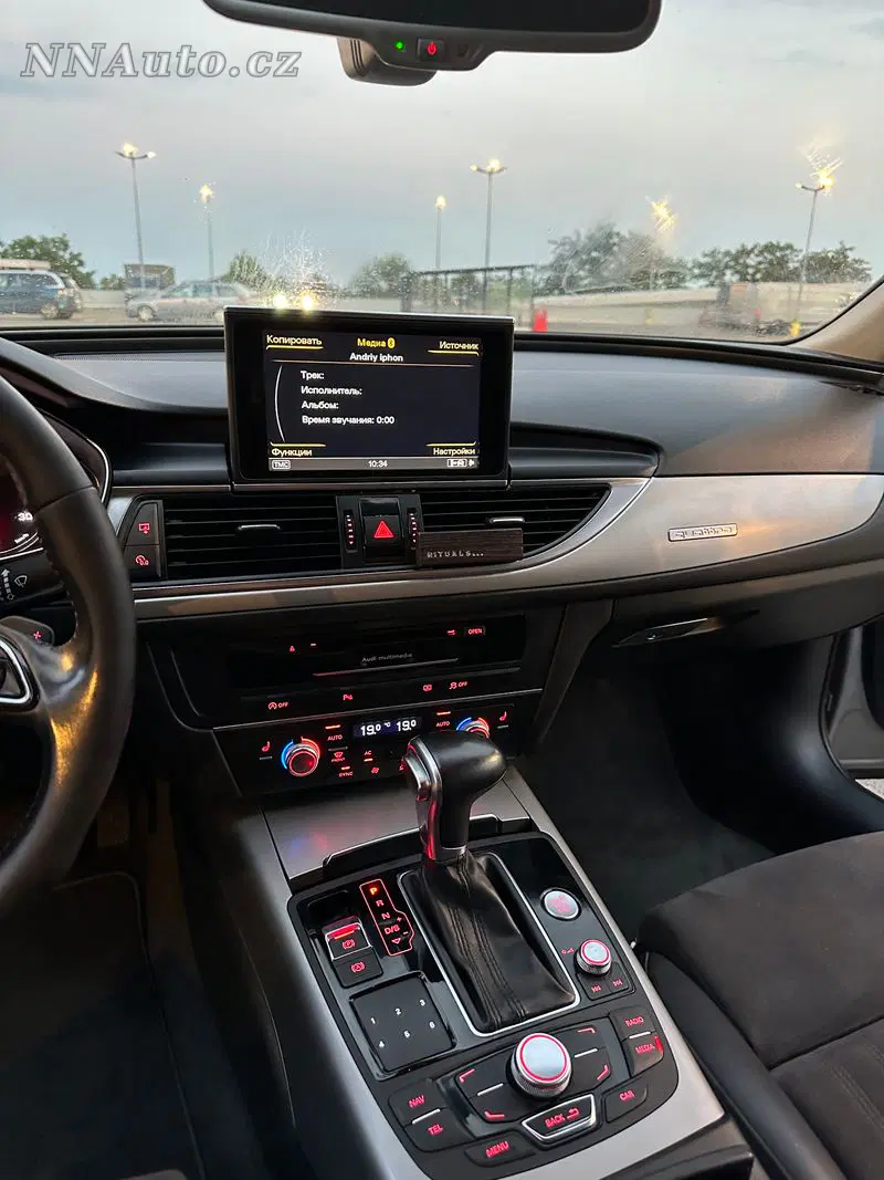 Audi A6 2012 – fotografie vozu