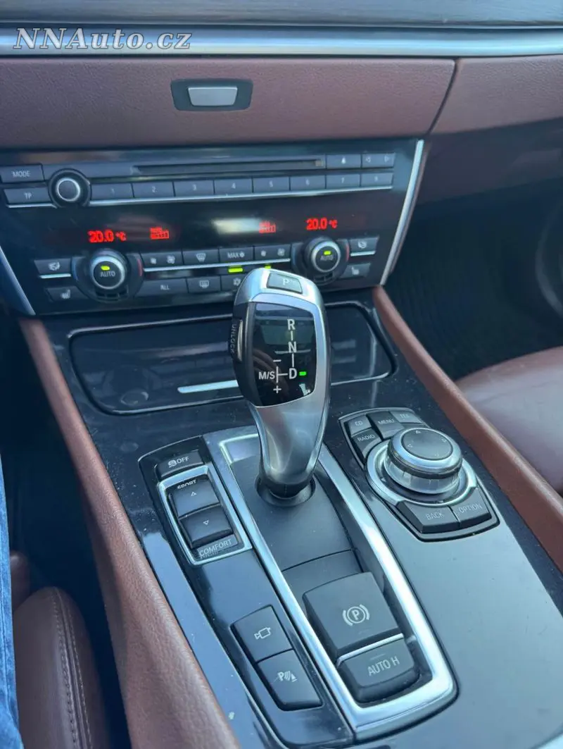 BMW 5-Series – foto 10