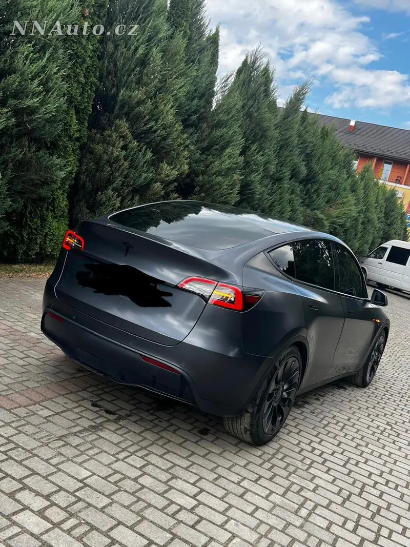 Tesla Model Y 2022 – fotografie vozu