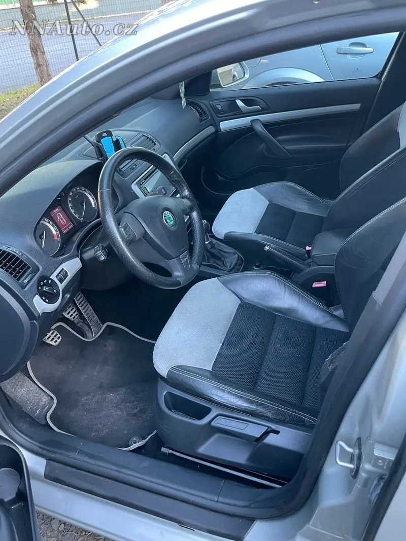 Skoda Octavia – foto 2