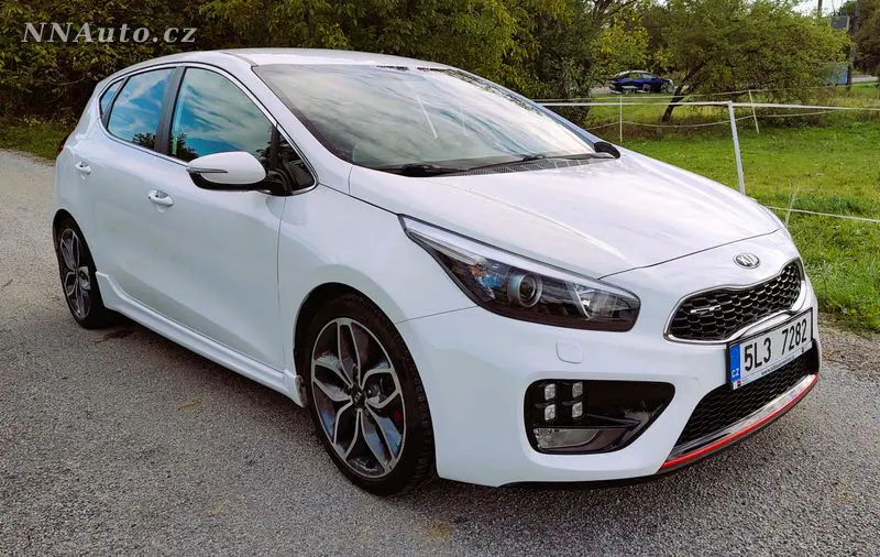 KIA Ceed – foto 3