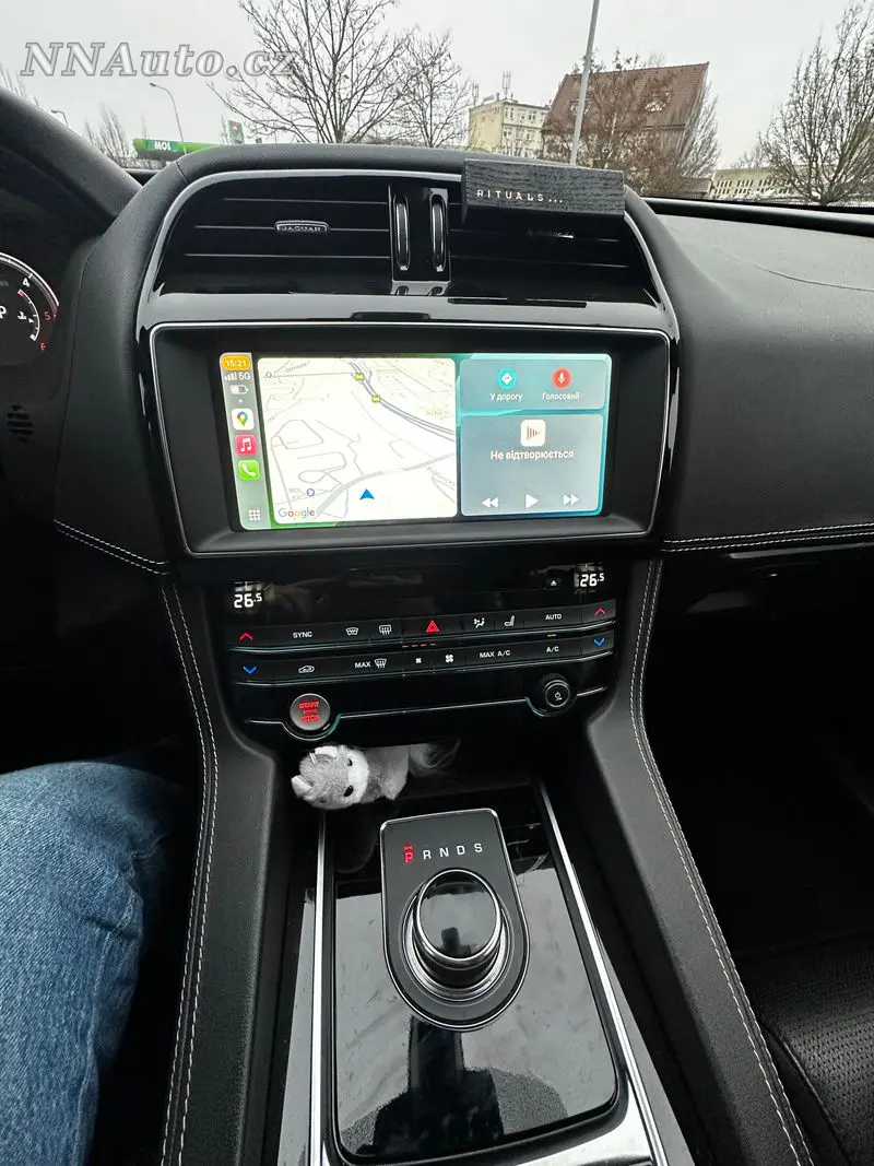 Jaguar F-Pace – foto 6