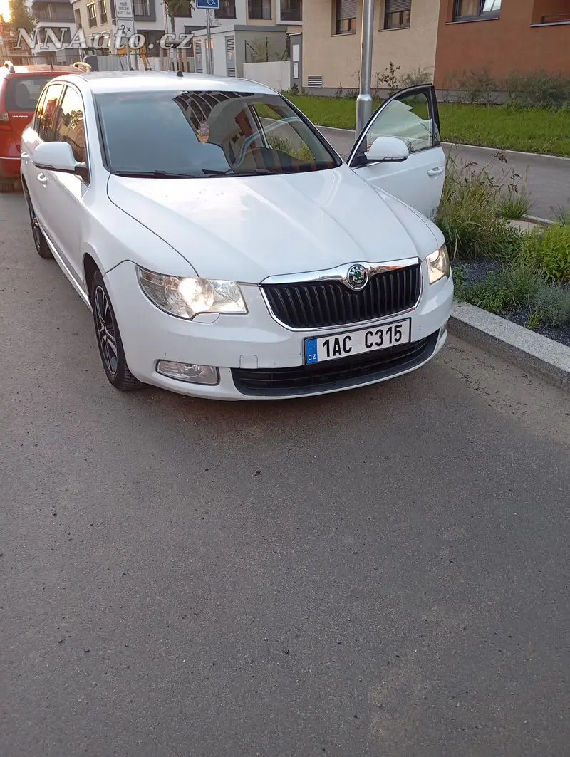 Škoda Superb 2010