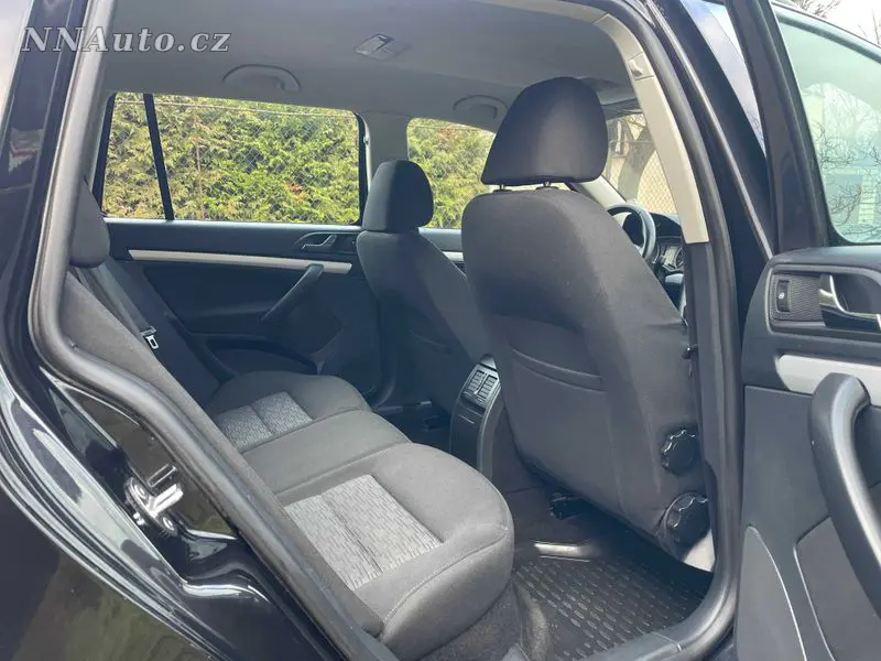 Skoda Octavia – foto 8